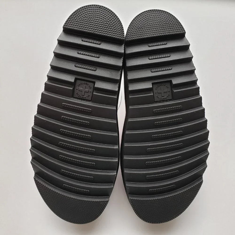 NWOT Dr Martens Pink Platform Sandel. - Picture 6 of 13